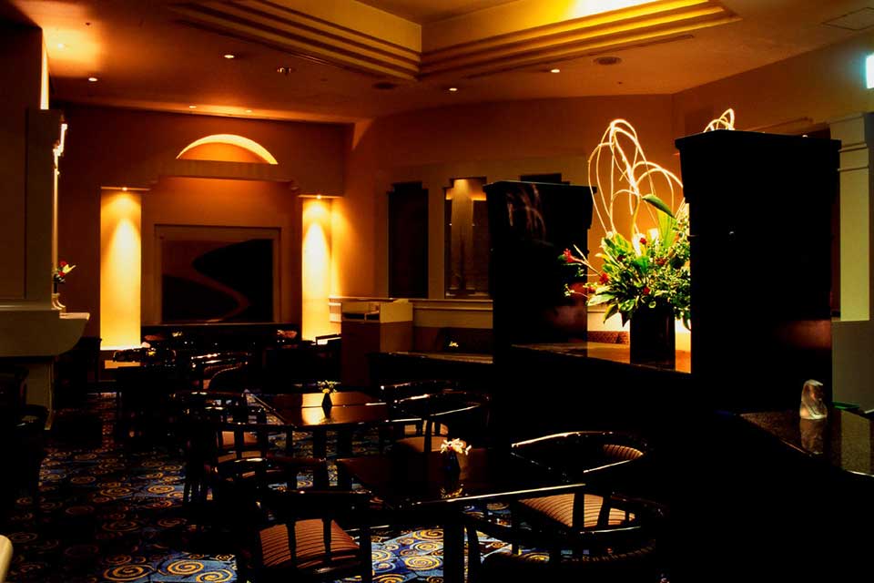 KATO'S DINING & BAR