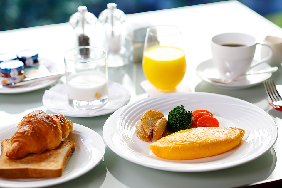 Breakfast (GARDEN LOUNGE)