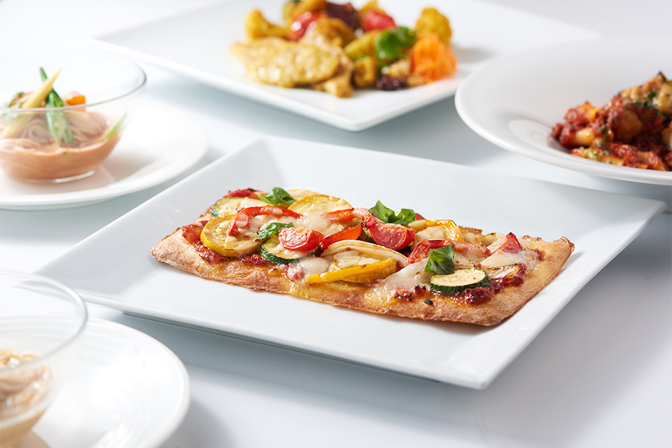 「未来食」で作る料理長特製プレート