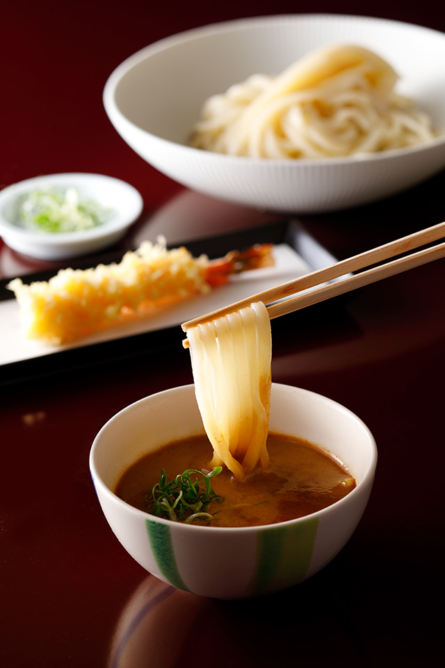 カレーざるうどん