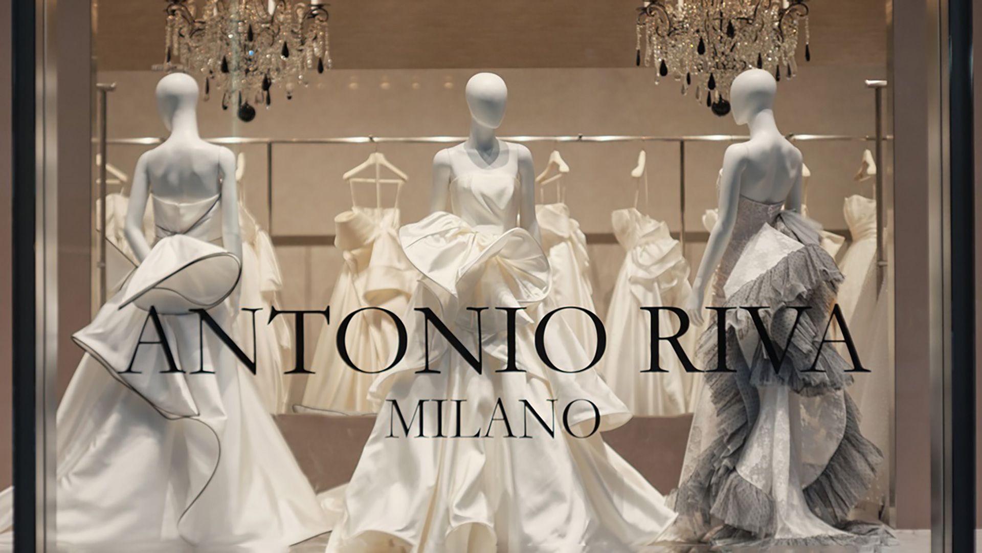 ニューオータニウエディングがお届けするドレスラインナップにANTONIO RIVA MILANO ATELIER TOKYO が仲間入り!